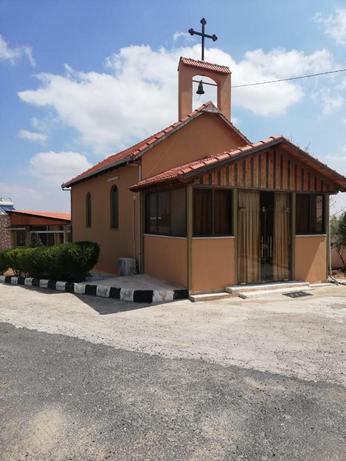 Madaba Camp Resort Exterior photo